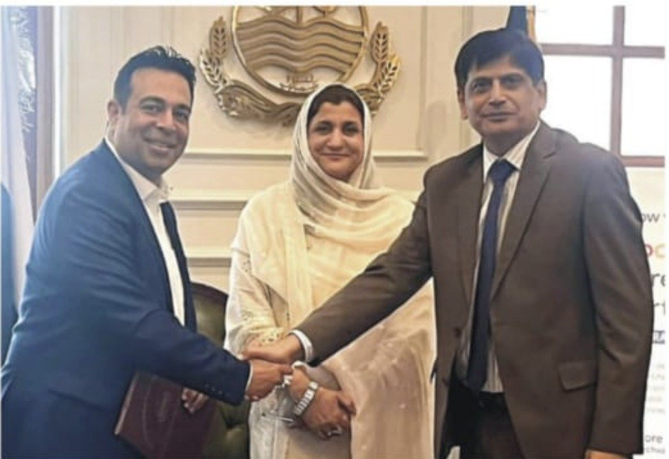 Officials shaking hands at the 2025 Google Career Certificates MoU
